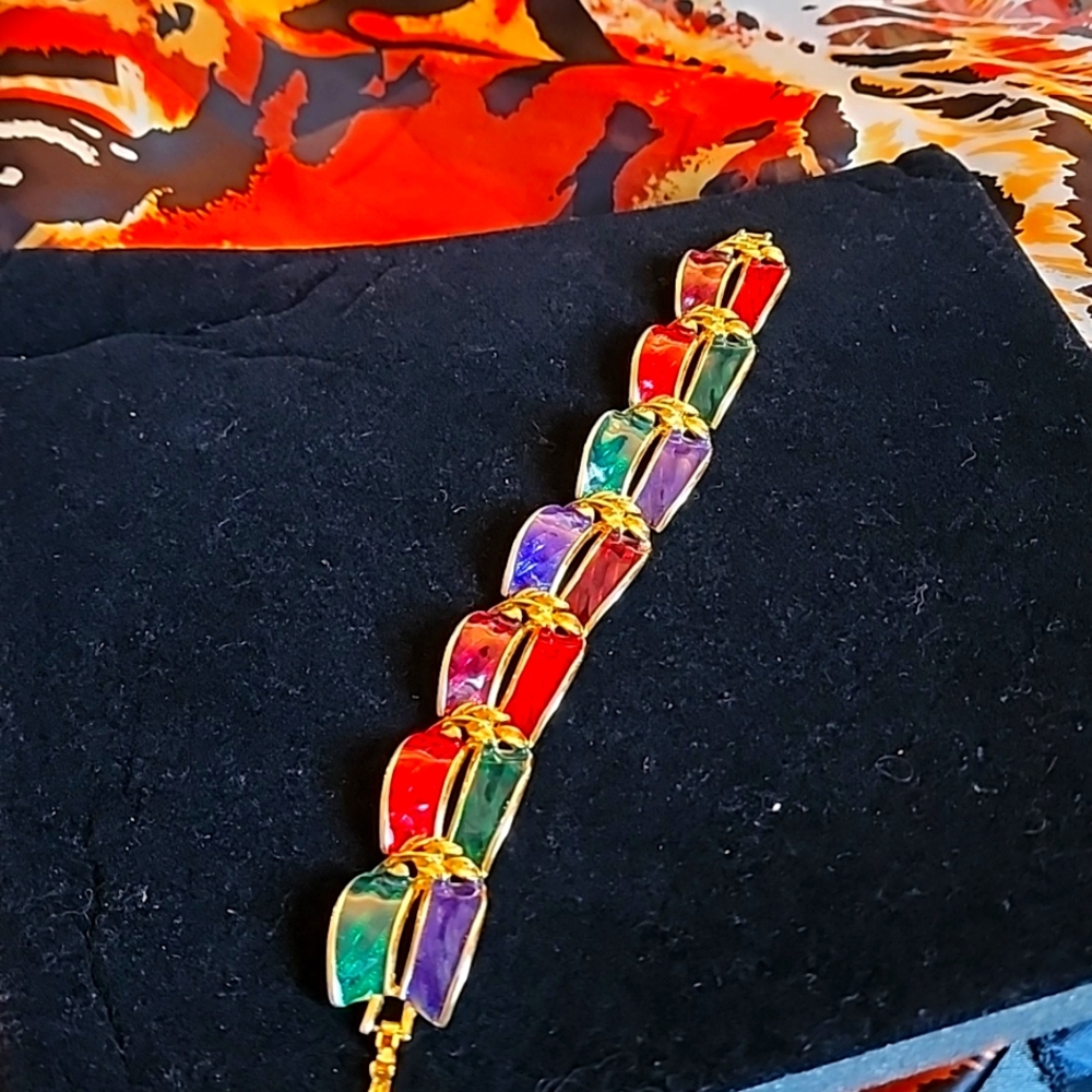 Bracelet